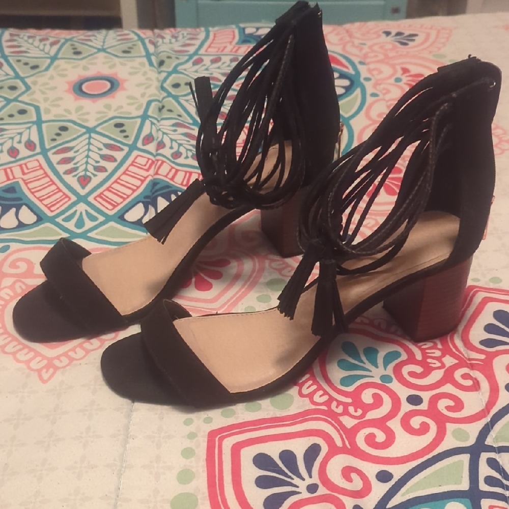 Cato Elegant Black Block Heel Sandals